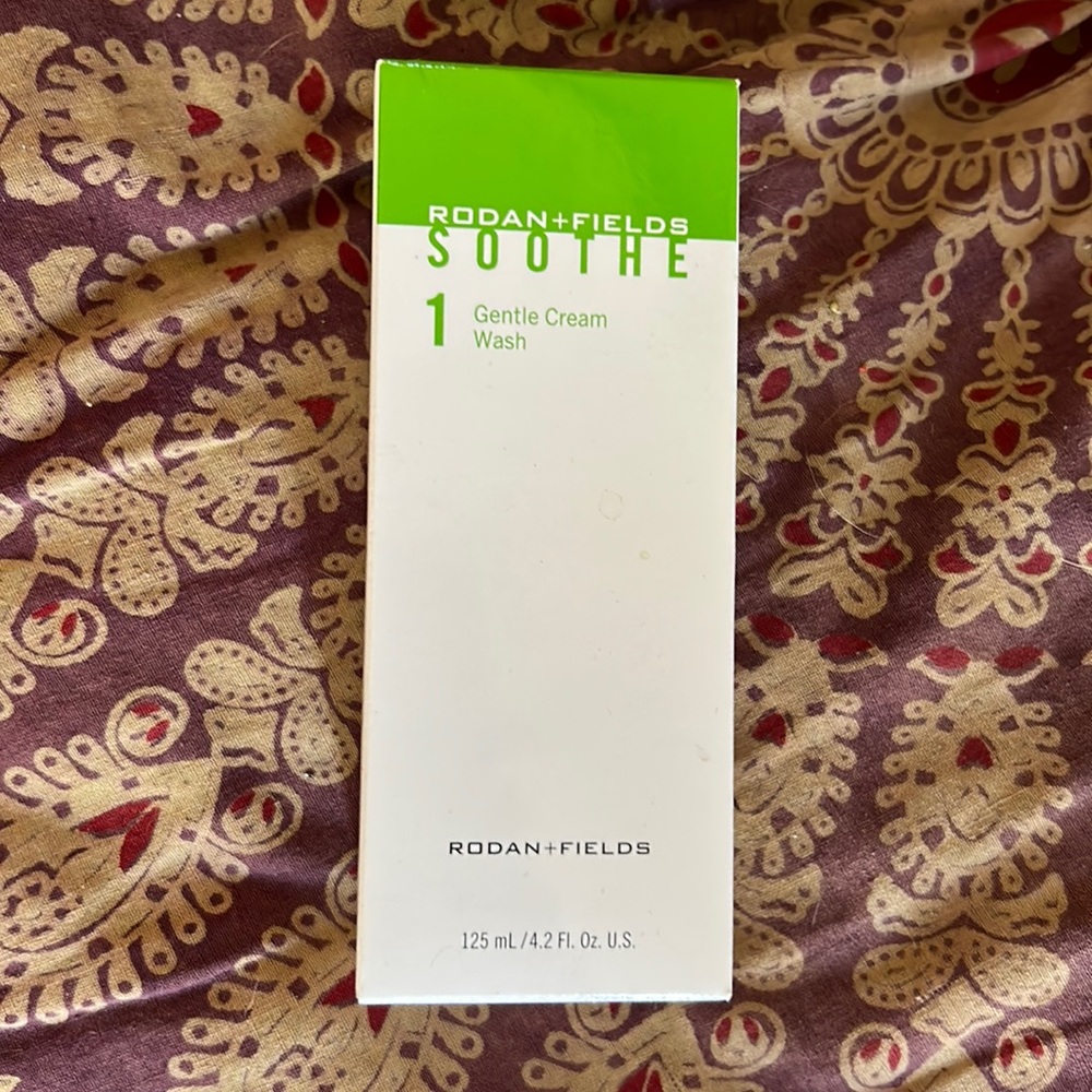 Rodan + Fields Soothe
